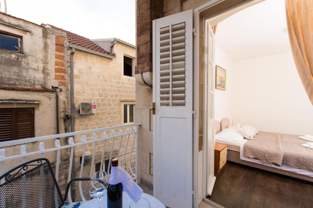 Rooms Villa Liza Trogir Exterior foto