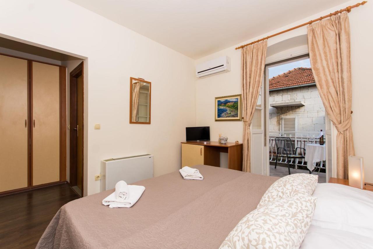 Rooms Villa Liza Trogir Exterior foto